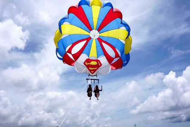 parasailing